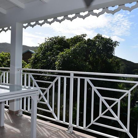 Habitation Pineau Villa Deshaies Luaran gambar