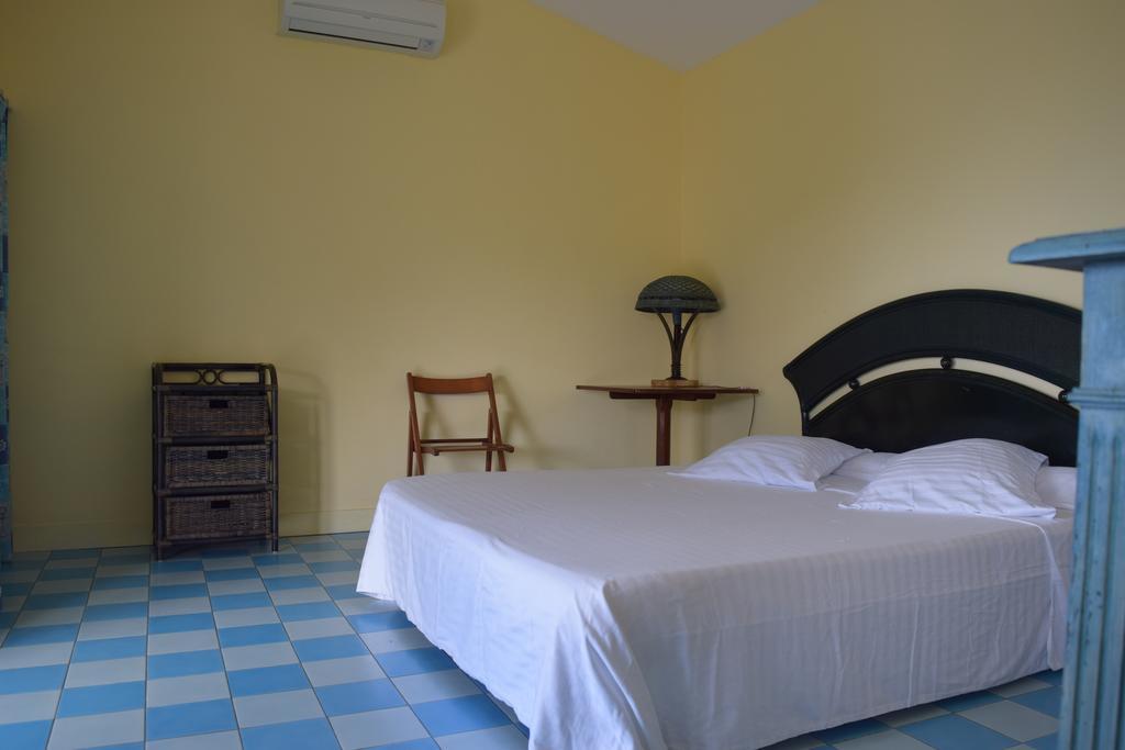 Habitation Pineau Villa Deshaies Luaran gambar
