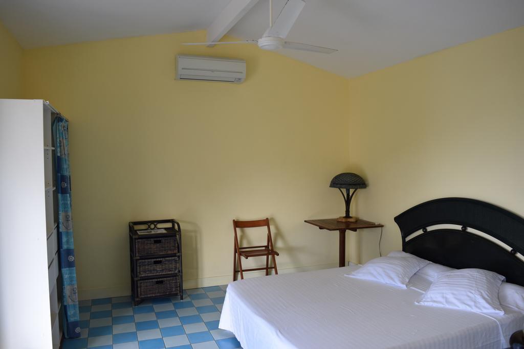 Habitation Pineau Villa Deshaies Luaran gambar